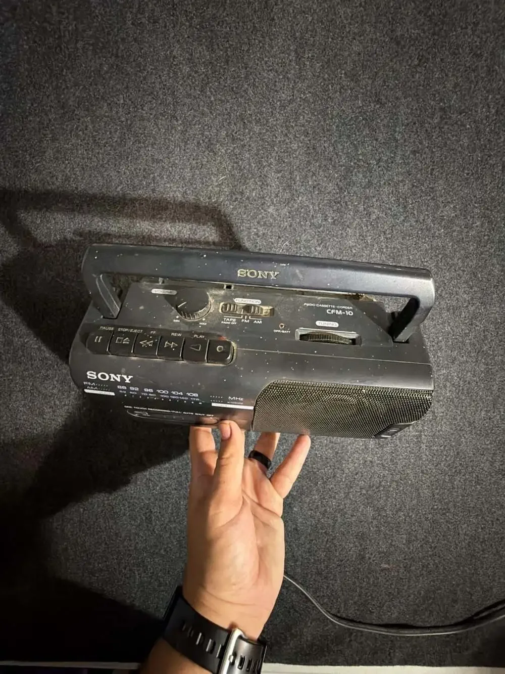 Sony CFM-10 Vintage Portable AM/FM Radio Cassette-Corder not tested